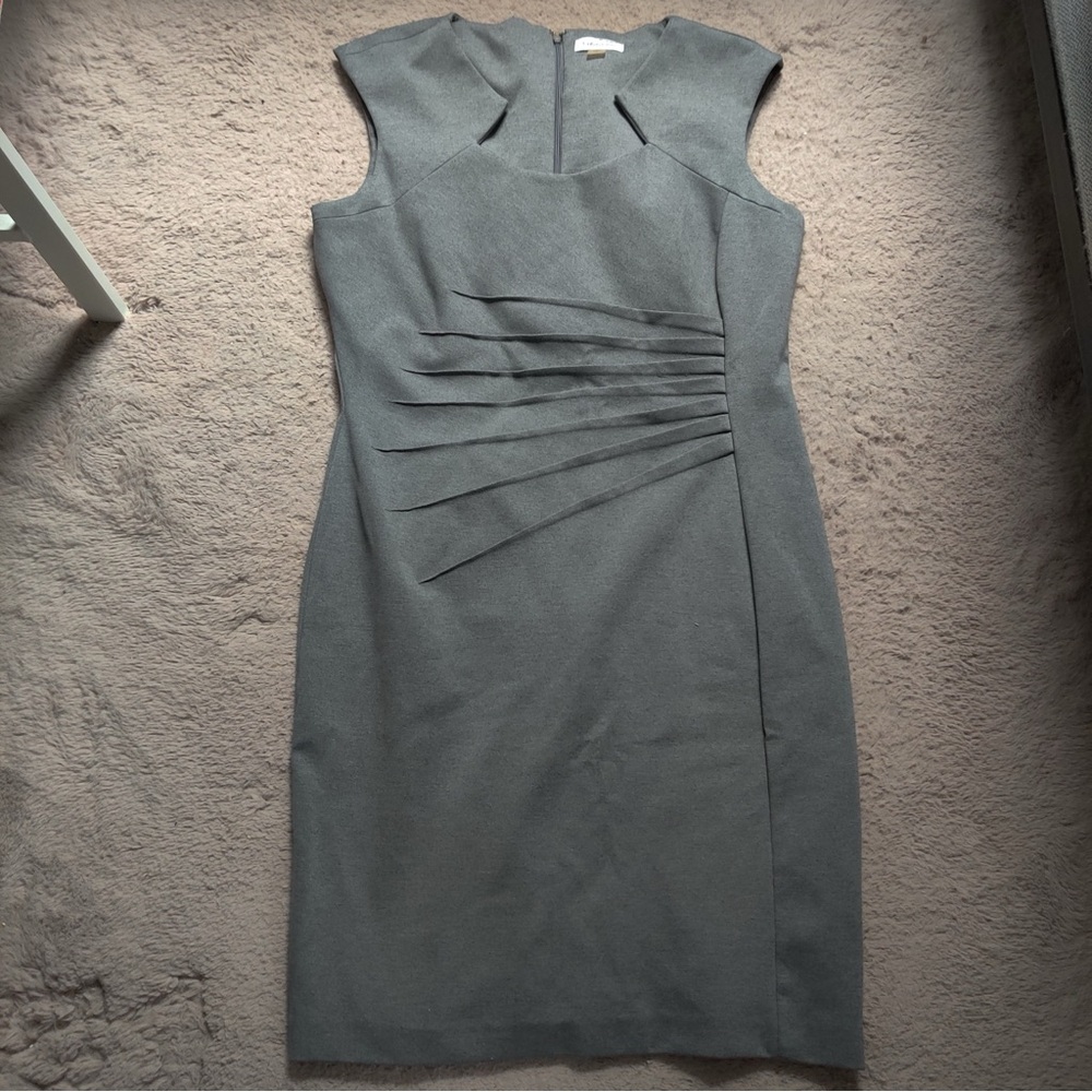 Calvin Klein Gray pleated Sheath Dress with Cap Sleeves and horseshoe Neck Sz 14 - Picture 3 of 5